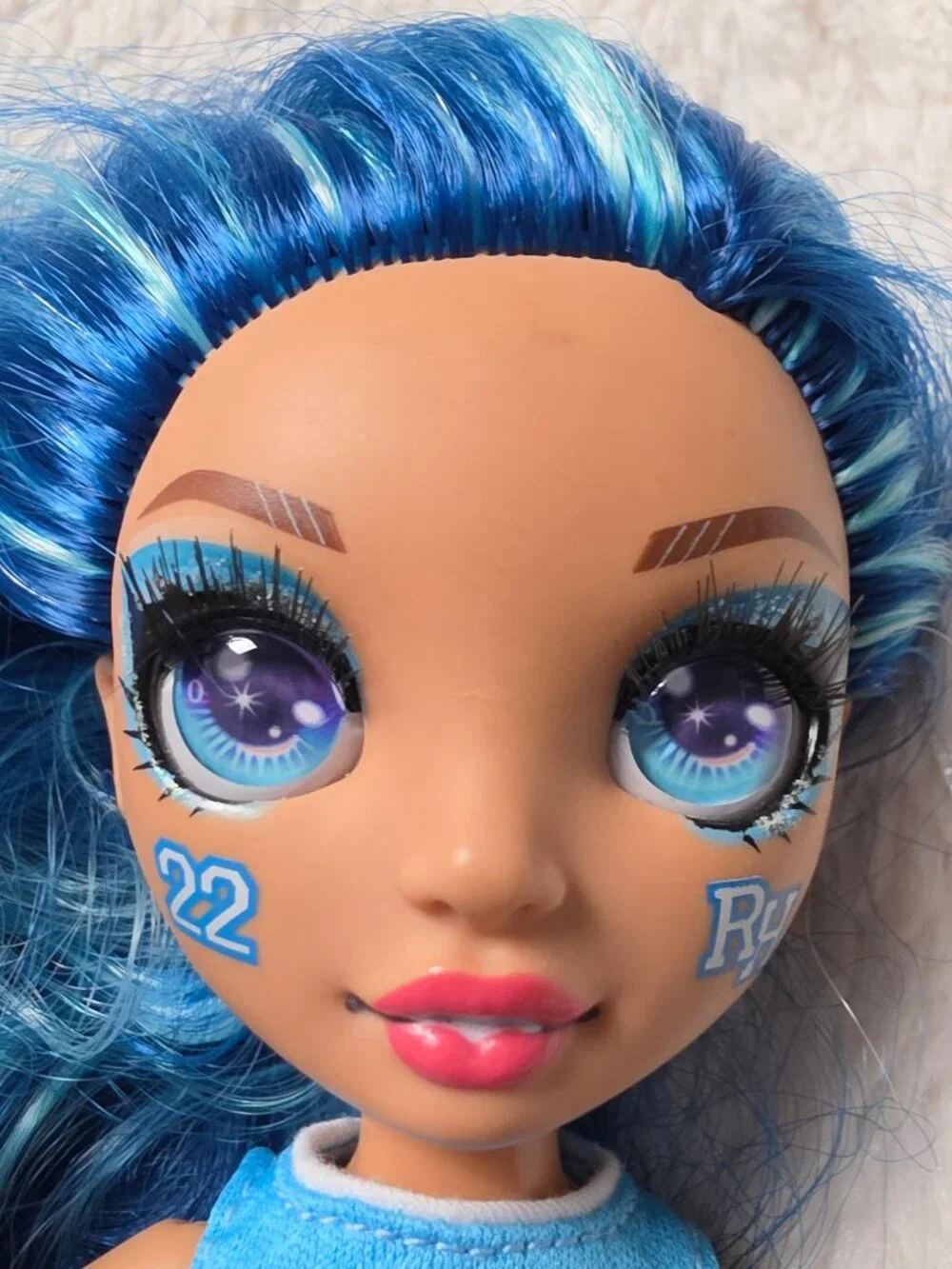 2020 Rainbow High Skyler Bradshaw Cheerleader Squad Fashion Doll MGA Blue Sporty